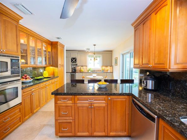 7605 SW 178th Ter, Palmetto Bay FL 33157