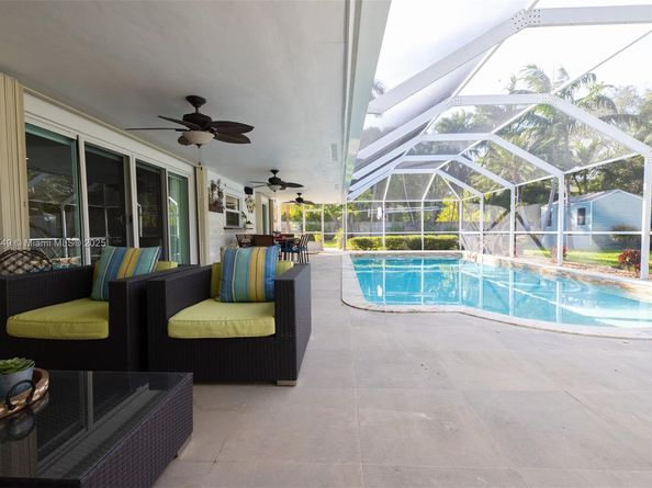 7605 SW 178th Ter, Palmetto Bay FL 33157