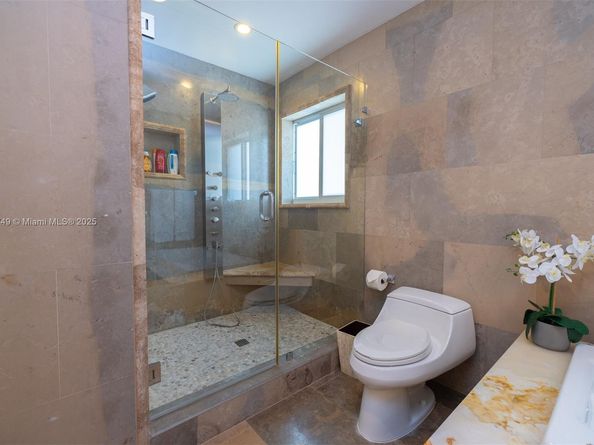 7605 SW 178th Ter, Palmetto Bay FL 33157