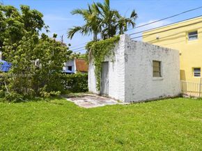 3645 SW 25th Ter, Miami FL 33133