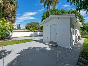 2847 Polk St, Hollywood FL 33020