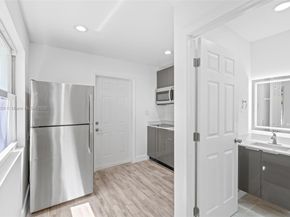 2847 Polk St, Hollywood FL 33020
