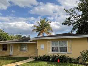 1450 NW 19th Ct, Fort Lauderdale FL 33311