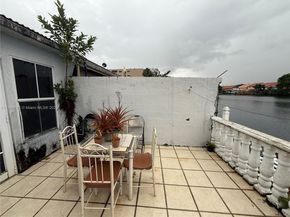 2669 W 52nd St 12, Hialeah FL 33016
