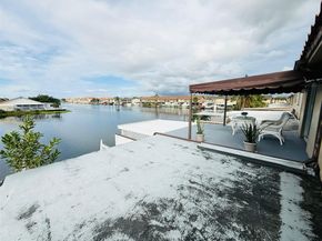 2669 W 52nd St 12, Hialeah FL 33016