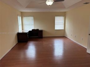 1764 NW 166th Ave, Pembroke Pines FL 33028