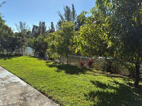 1764 NW 166th Ave, Pembroke Pines FL 33028