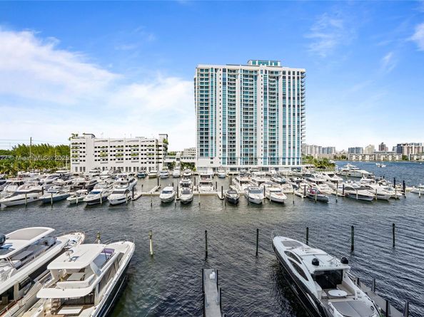 17111 Biscayne Blvd 401, North Miami Beach FL 33160