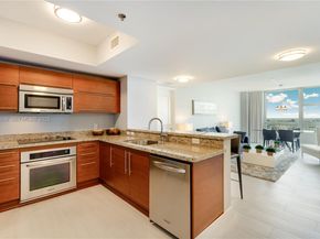 2641 N Flamingo Rd 1703N, Sunrise FL 33323