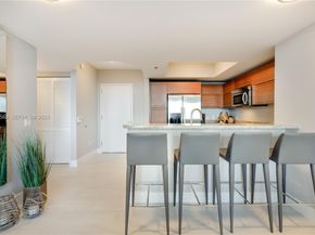 2641 N Flamingo Rd 1703N, Sunrise FL 33323