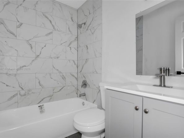 921 NW 5th Ave, Pompano Beach FL 33060