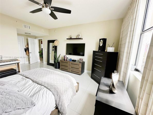 888 S Douglas Rd 1210, Coral Gables FL 33134