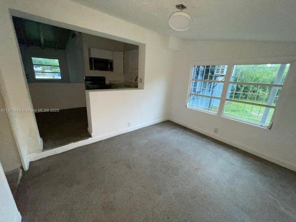 1604 NW 15th Ct, Fort Lauderdale FL 33311
