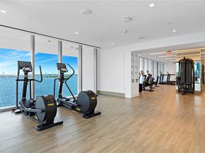 700 NE 26th Ter 3406, Miami FL 33137