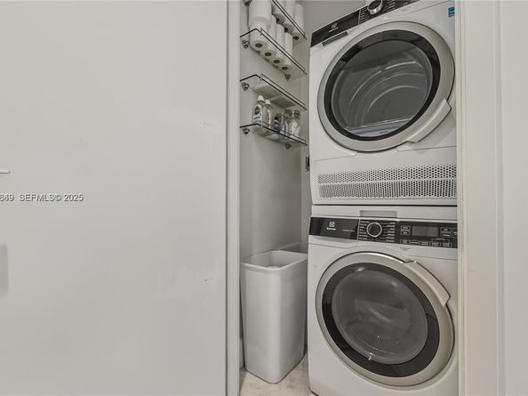 700 NE 26th Ter 3406, Miami FL 33137