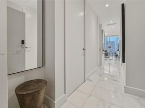 700 NE 26th Ter 3406, Miami FL 33137