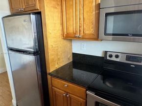 2441 SW 31st Ave 303, Miami FL 33145
