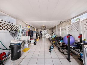 1178 NW 123rd Pl 1210, Miami FL 33182