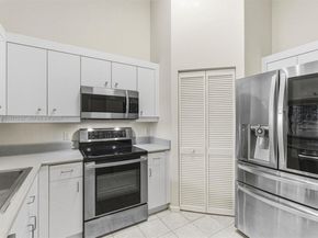 701 Brickell Key Blvd 301, Miami FL 33131