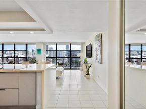 600 Parkview Dr 820, Hallandale Beach FL 33009