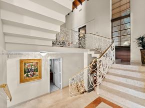 6636 Riviera Dr, Coral Gables FL 33146