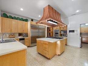 6636 Riviera Dr, Coral Gables FL 33146