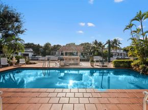 6636 Riviera Dr, Coral Gables FL 33146