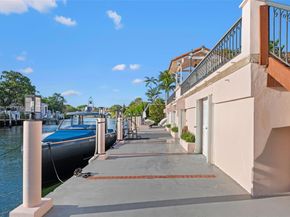 6636 Riviera Dr, Coral Gables FL 33146