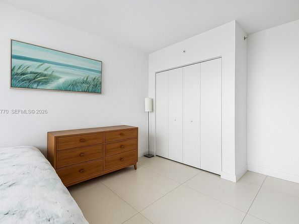 501 NE 31st St 3009, Miami FL 33137