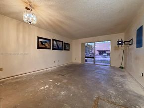 17000 NW 67th Ave 115, Hialeah FL 33015