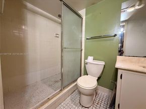 17000 NW 67th Ave 115, Hialeah FL 33015
