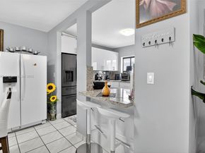 3297 SW 26th St, Miami FL 33133