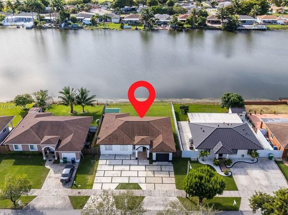 14254 SW 294th St, Homestead FL 33033