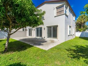 15736 NW 11th St, Pembroke Pines FL 33028