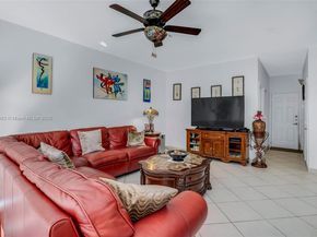 15736 NW 11th St, Pembroke Pines FL 33028