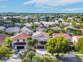 15736 NW 11th St, Pembroke Pines FL 33028