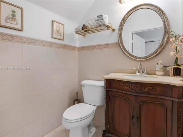 15736 NW 11th St, Pembroke Pines FL 33028