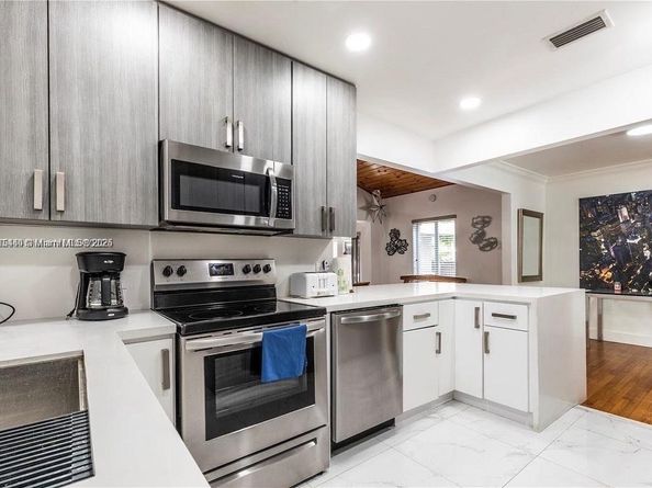 753 NE 81st St, Miami FL 33138