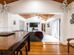 753 NE 81st St, Miami FL 33138