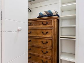 753 NE 81st St, Miami FL 33138