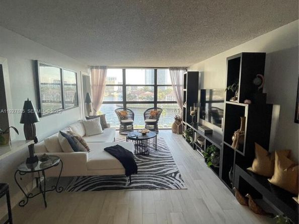 200 Leslie Dr 622, Hallandale Beach FL 33009