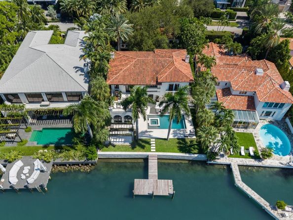 5300 N Bay Rd, Miami Beach FL 33140
