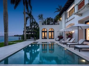 5300 N Bay Rd, Miami Beach FL 33140
