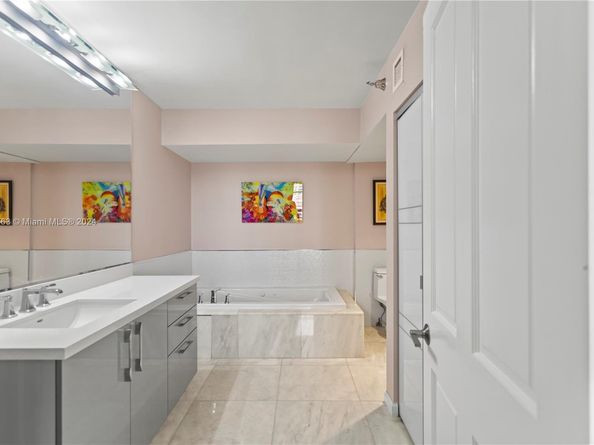 19101 NE 36th Ct 902, Aventura FL 33180