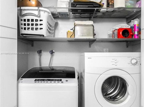 19101 NE 36th Ct 902, Aventura FL 33180