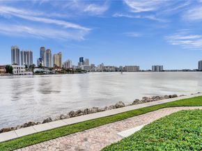 19101 NE 36th Ct 902, Aventura FL 33180