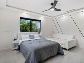 1101 N 14th Ave, Hollywood FL 33020