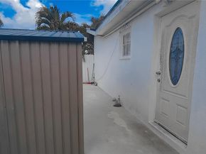 10330 NW 36th Ct, Miami FL 33147