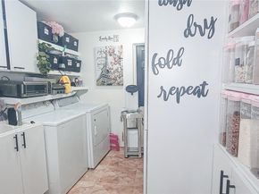 10330 NW 36th Ct, Miami FL 33147