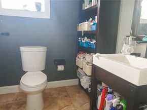 10330 NW 36th Ct, Miami FL 33147